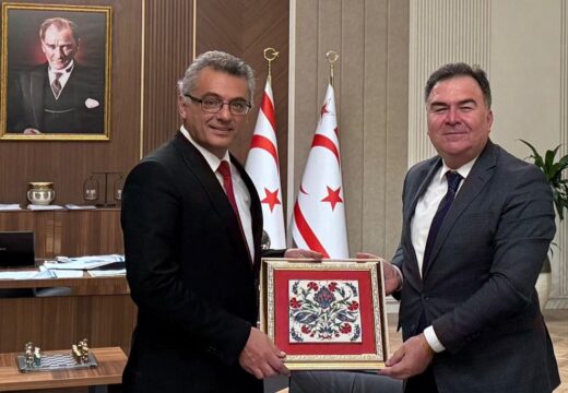 TÜRKSİT Başkanı Kemal Kurnaz’dan KKTC Cumhurbaşkanı Tufan Erhürman’a Hayırlı Olsun Ziyareti…