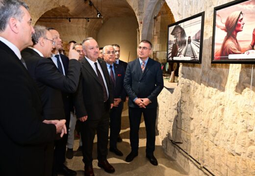 Cengiz Aytmatov’a Büyük Vefa